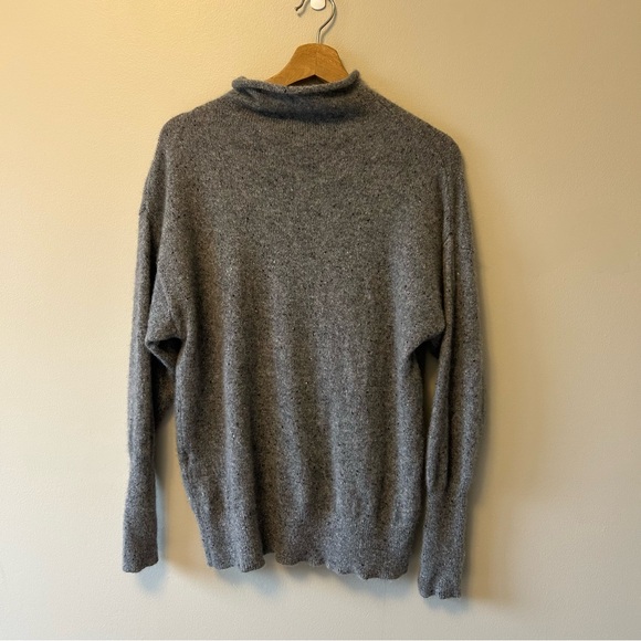 Aritzia Babaton Luxe Cashmere Format Turtleneck 100% Cashmere Sweater ShirtSmall - Picture 8 of 10